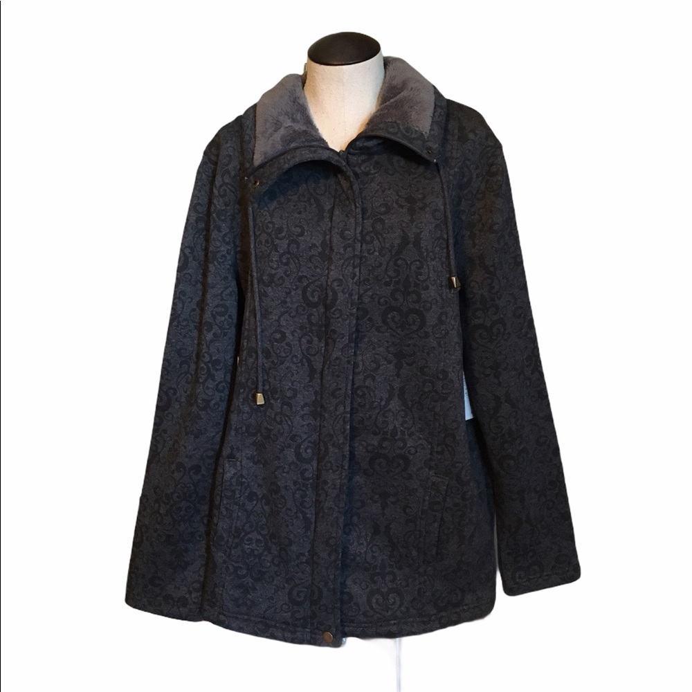 Laura Scott Fleece Jacket